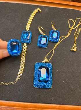 爆款蓝色水晶镶嵌捷克钻项链四件套装高级精致工艺原创货源直批发