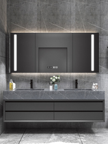 Mini-type mini bath in a small family.