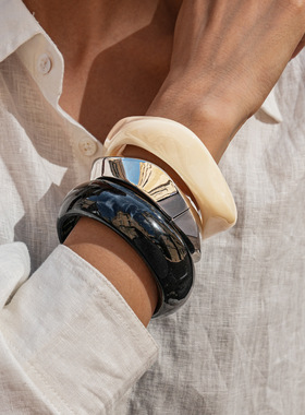 方形开口手镯白色树脂手环套装