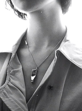 中性灰黑白灰牙膏灰黑白灰牙膏