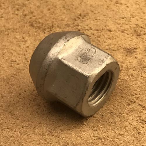 适用于长城炮商用乘用越野版金刚炮轮胎螺母螺丝帽空心螺丝杆帽子 - 图1