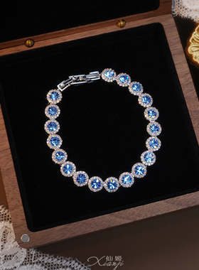 新款百搭银色彩色爆闪钻石