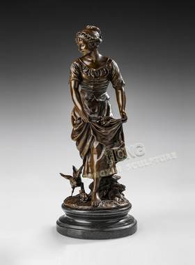 养鸡村姑工艺品鸿鑫雕塑黄铜欧式