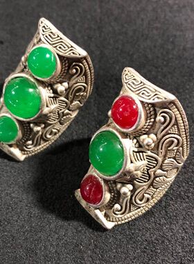 批发 新款复古做旧阳绿色翠玉戒指 藏银镶嵌男款绿色玉戒指