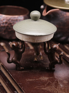 纯铜茶宠三只小猫香座招财猫盖置