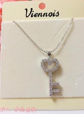 饰品银白色钥匙水晶短链