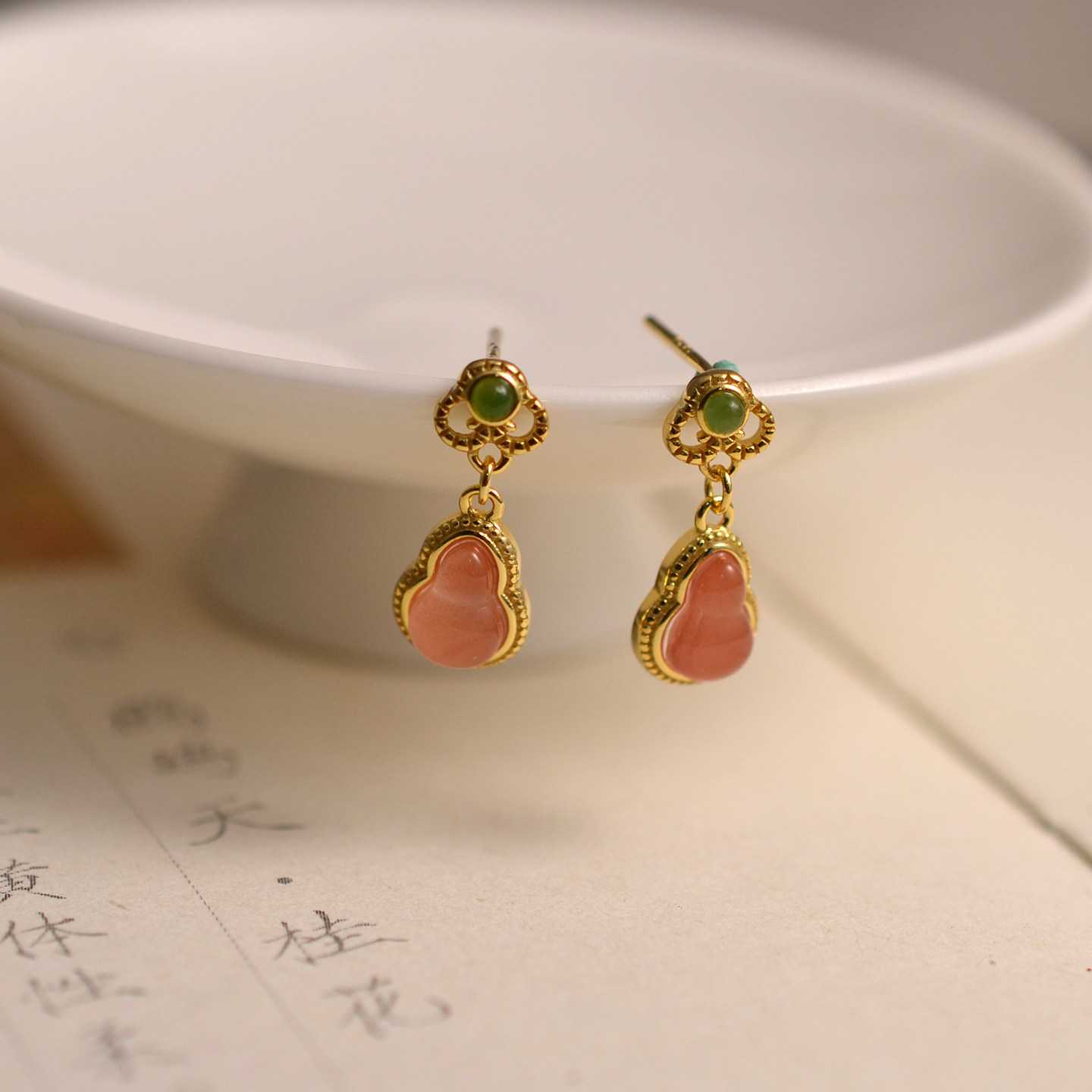 925银镀金水红南红玛瑙葫芦耳钉 国风复古耳环女 气质精致耳饰,淘宝优惠券,粉丝福利购,淘宝优惠卷