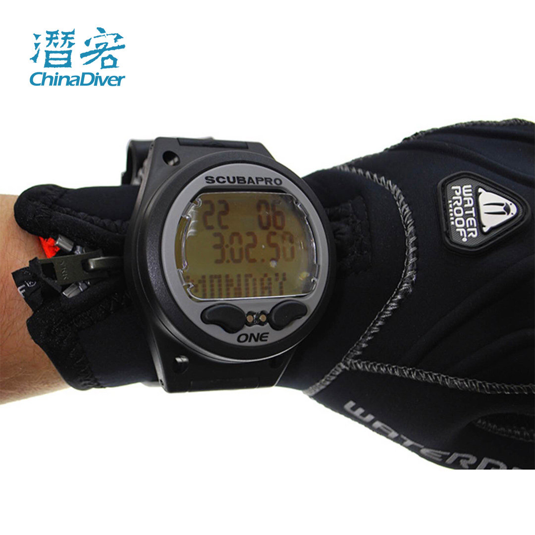 Scubapro Aladin娼滄按鐢佃剳姘磋偤鑷敱娼滃姘斾綋楂樻哀鐢靛瓙缃楃洏钃濈墮120绫