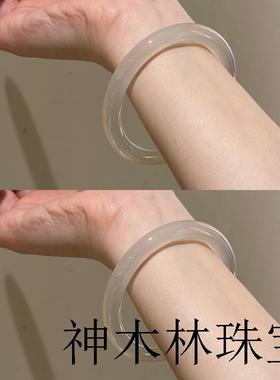 纯天然冰种香槟色玛瑙手镯女高级马达加斯加宽细圆条玉髓镯子证书