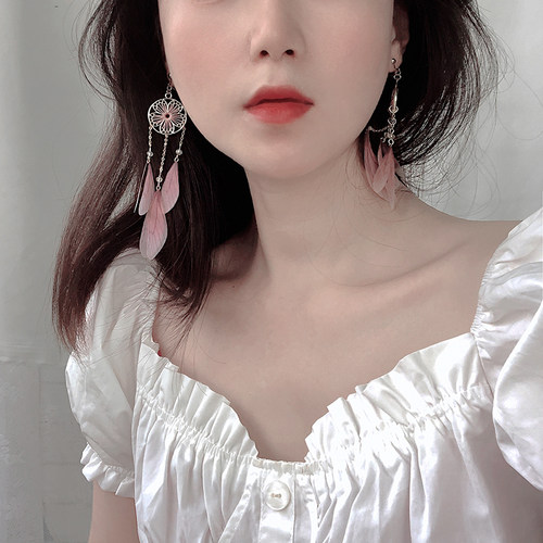 捕梦网造型梦幻耳坠 粉色蝴蝶翅膀流苏长耳环 仙气度假无耳洞耳夹 - 图2