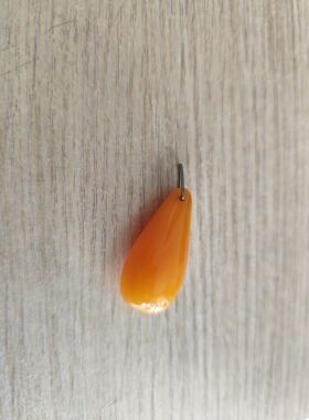 中东蜜蜡黄丝蜡小吊坠