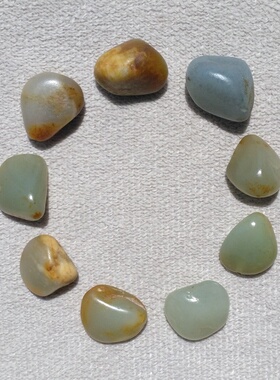 新疆和田玉黄沁真皮籽料原石手串