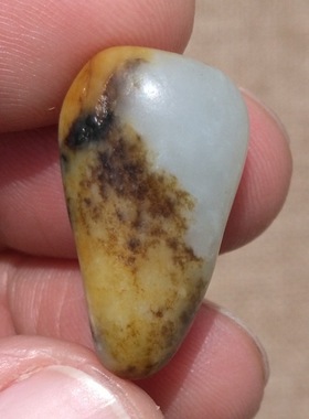 和田玉白玉秋梨皮籽料原石手链