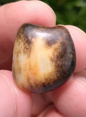 原石吊坠黄沁挂件新疆和田玉籽料