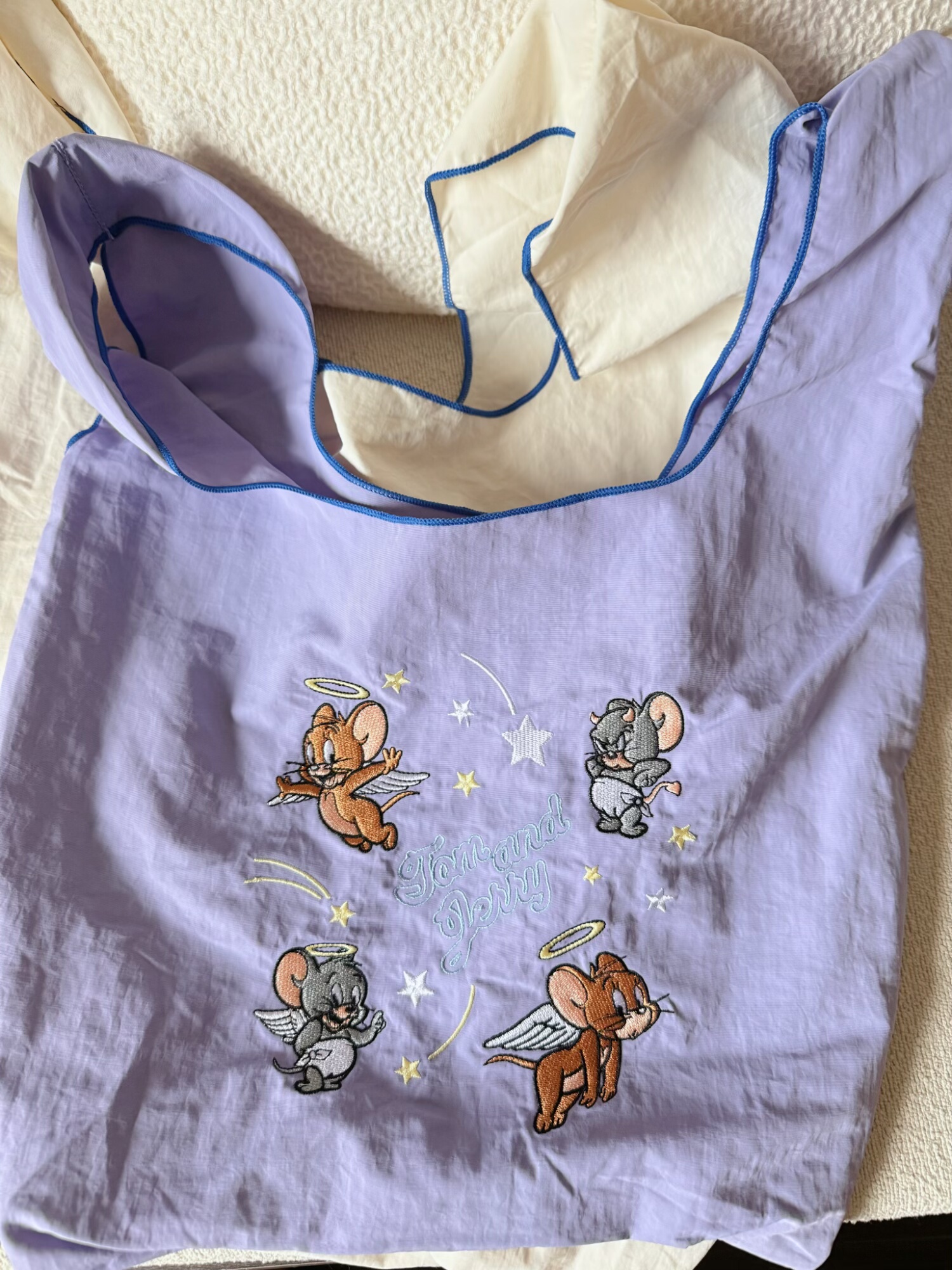 日单动漫卡通ip刺绣手提包购物包 有细微瑕疵介意wu拍,淘宝优惠券,粉丝福利购,淘宝优惠卷