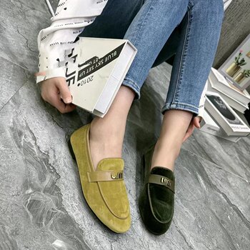 2023 Spring Festival Korean version of gold velvet flat round toe scoop shoes sailing shoes single shoes fashionable and versatile casual women's slip-ons