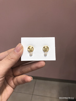 Spanish special cabinet TOUS Peach Silk Bear Brief Classic Paragraph 100 Hitch Hollowed-out Small Bear Pearl 18K Gold Ear Nail