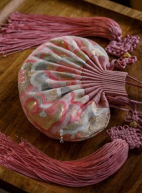 粉色系西阵织荷包 正绢金斓宝相花荷包 手工窄绦绳结配回笼须