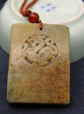 龙凤挂件翡翠和田玉吊坠情侣款