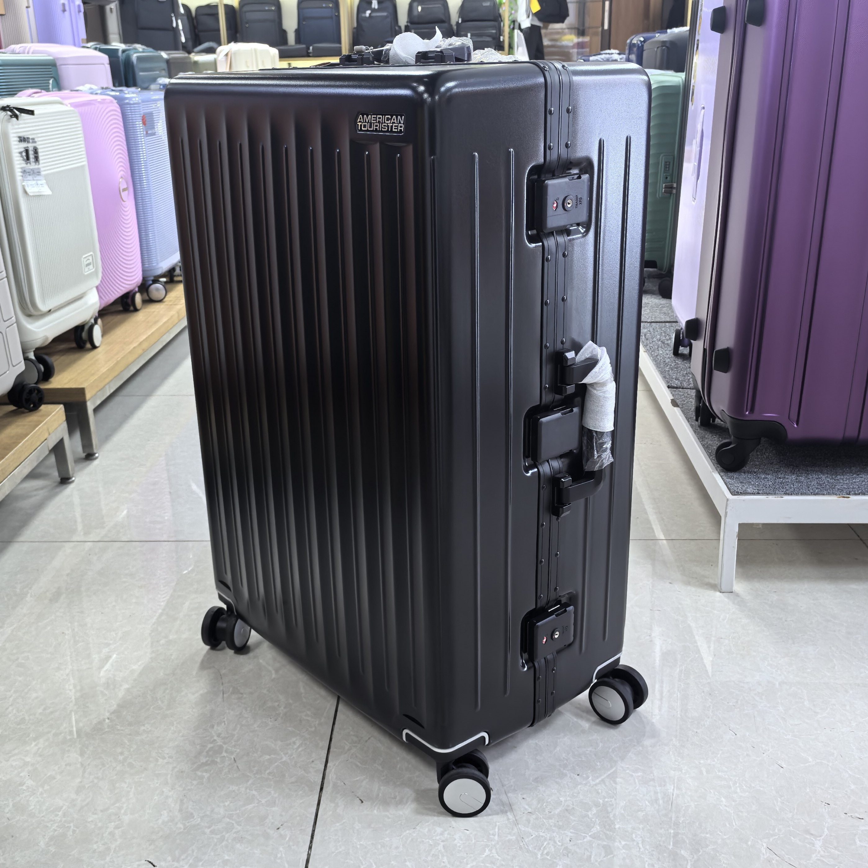 清仓新秀丽旗下美旅NL0铝框大容量拉杆旅行李箱万向轮男女收纳,淘宝优惠券,粉丝福利购,淘宝优惠卷