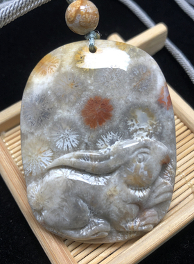 人气款珊瑚玉绳子吊坠秋冬特惠