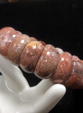 天然珊瑚玉月牙手排收藏精品红色凤纹尾手牌立体纹路表层细闪水晶