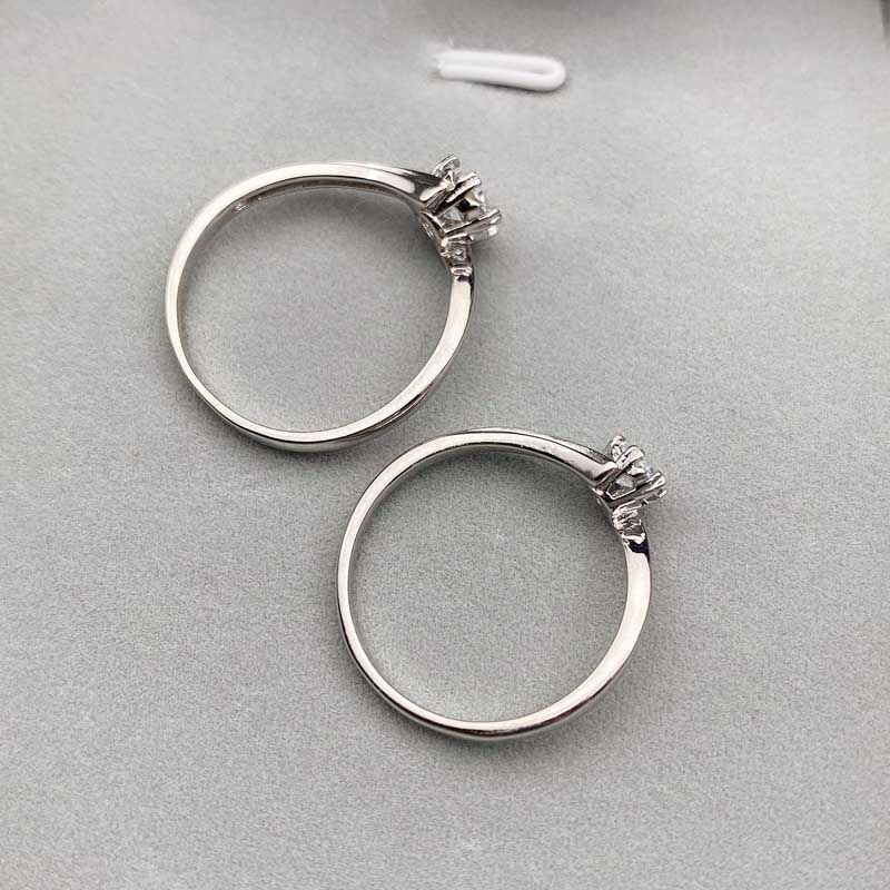 50 色钻 D 30 分雪花款莫桑石戒指 分纯银仿真钻戒女结婚求婚戒指进口 50 色钻 D 30 分雪花款莫桑石戒指 分纯银仿真钻戒女结婚求婚戒指进口
