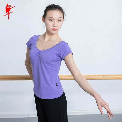 Красные танцевальные туфли тонкий хлопок с леди коротки