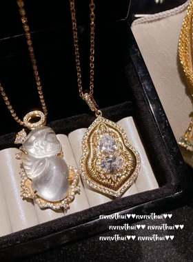 年会珠宝复古水沫玉小天使项链 新中式 镀18K金 拉丝葫芦锆石项链