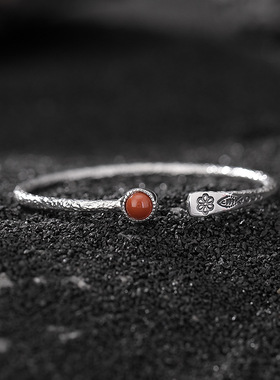 山予棠南红玛瑙手环S999.9足银锤纹小鱼小花精致开口手镯