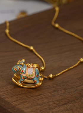 新中式风珐琅滴油锁骨链女2026年本命年小木马项链轻奢网红毛衣链