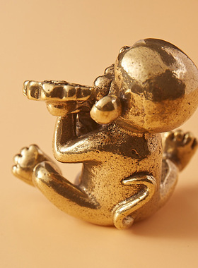 新款实心猴抱如意摆件黄铜家居客厅办公室桌面工艺品装饰礼品茶宠