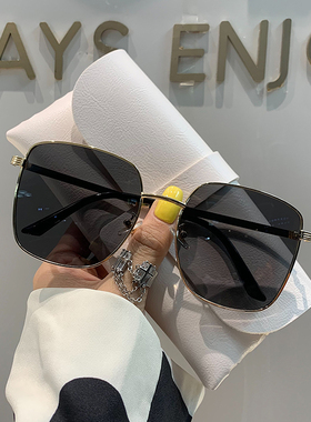 2021韩版时尚浅色女潮蓝色太阳镜