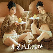 Pregnant women take pictures of clothes and clothes for autumn and winter new cozy gestation moms room Lazy Wind Pregnant pregnant women take pictures at home