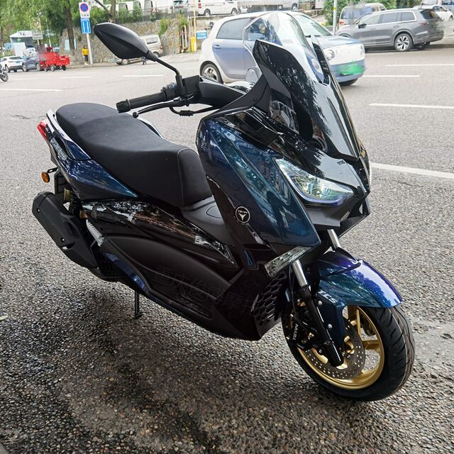 Brand new Skyhawk TX150TX250 scooter