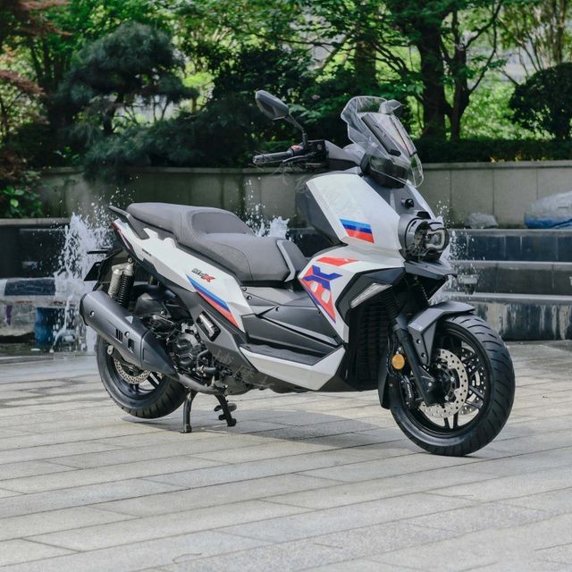 Modiwei 350X large pedal dazzling version can be listed