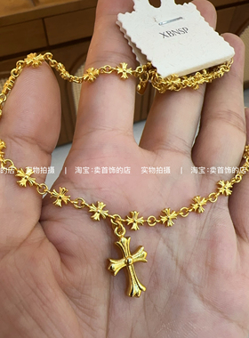 新款十字架项链女轻奢小众设计感锁骨链高级感颈链配饰