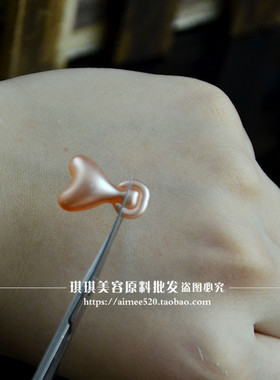 熊果苷焕亮亢氧精华时空胶囊