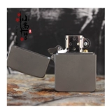 Металлическая ретро водонепроницаемая зажигалка на керосине