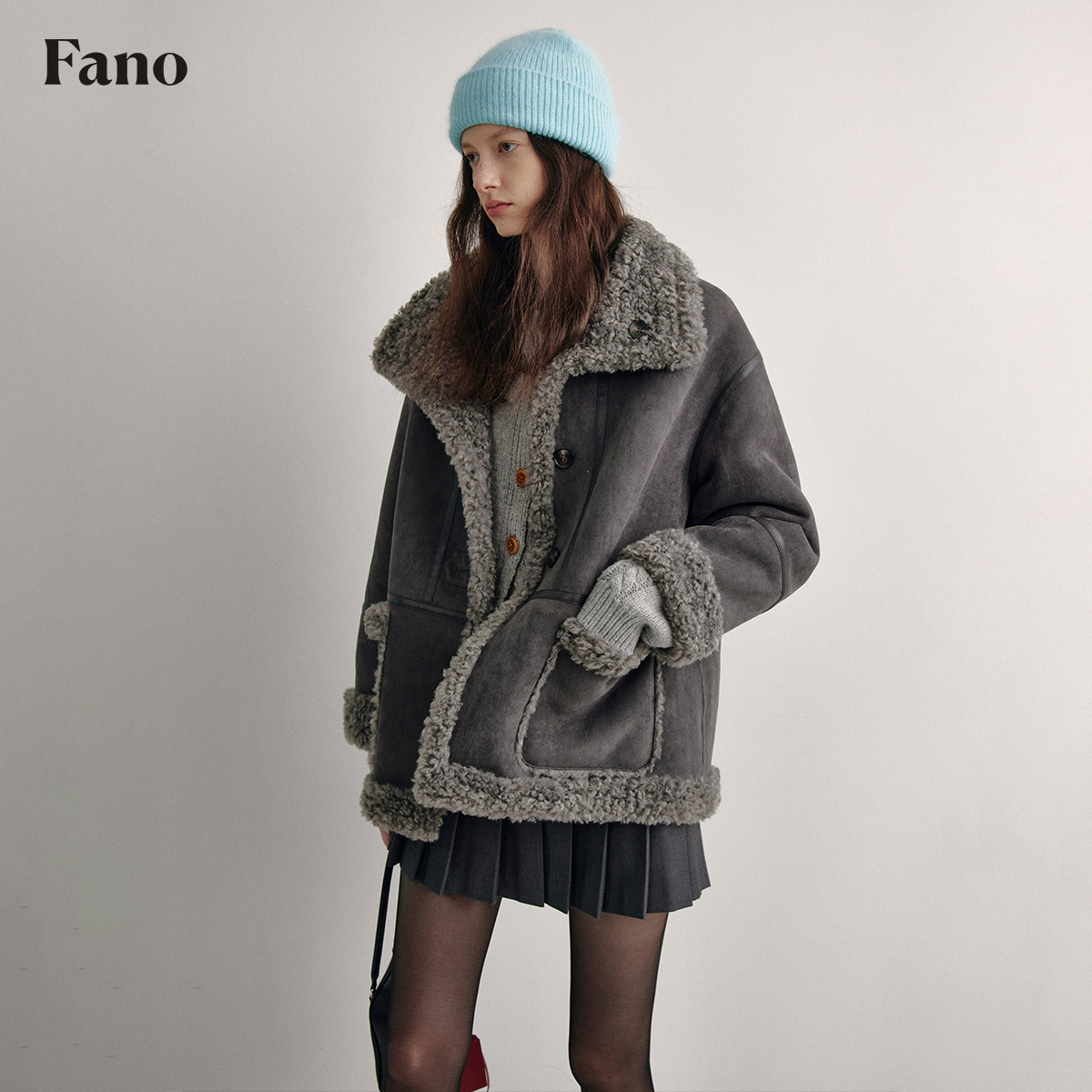 范洛法式复古烟灰色皮毛一体外套女2025冬季新款高级感保暖上衣,淘宝优惠券,粉丝福利购,淘宝优惠卷