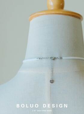 菠萝原创钛钢不掉色蝴蝶结颈链