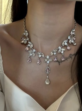 超闪水钻锆石项链粉色水滴吊坠轻奢感小众气质设计感配饰