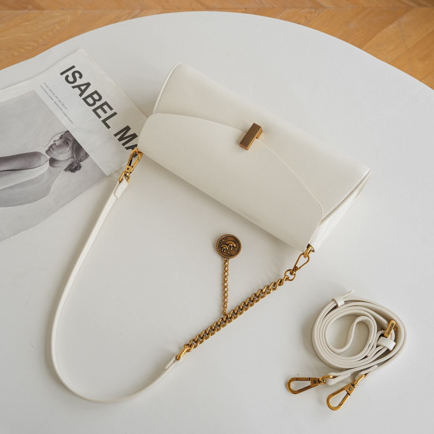 包包女2025新款轻奢小众链条复古法棍包高级感通勤单肩斜挎腋下包,淘宝优惠券,粉丝福利购,淘宝优惠卷