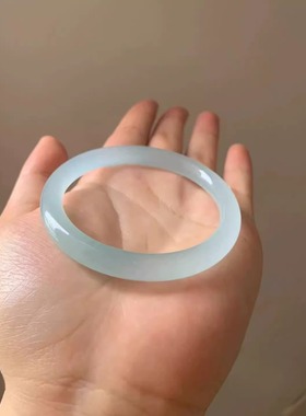 冰蓝细圆条手镯女款美人条玉镯子