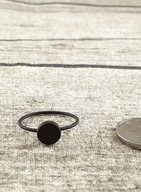 【清货】磨砂黑色极简冷淡风几何图案小戒指指环