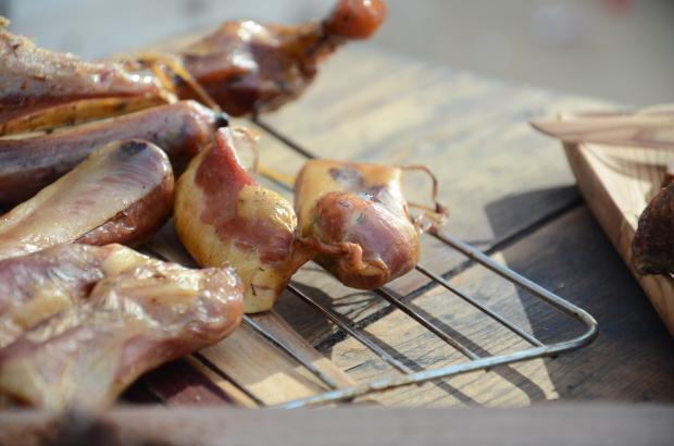 浪贝勒 俄罗斯风味 香熏肠衣猪排(无纯瘦 排骨有骨头) - 图0