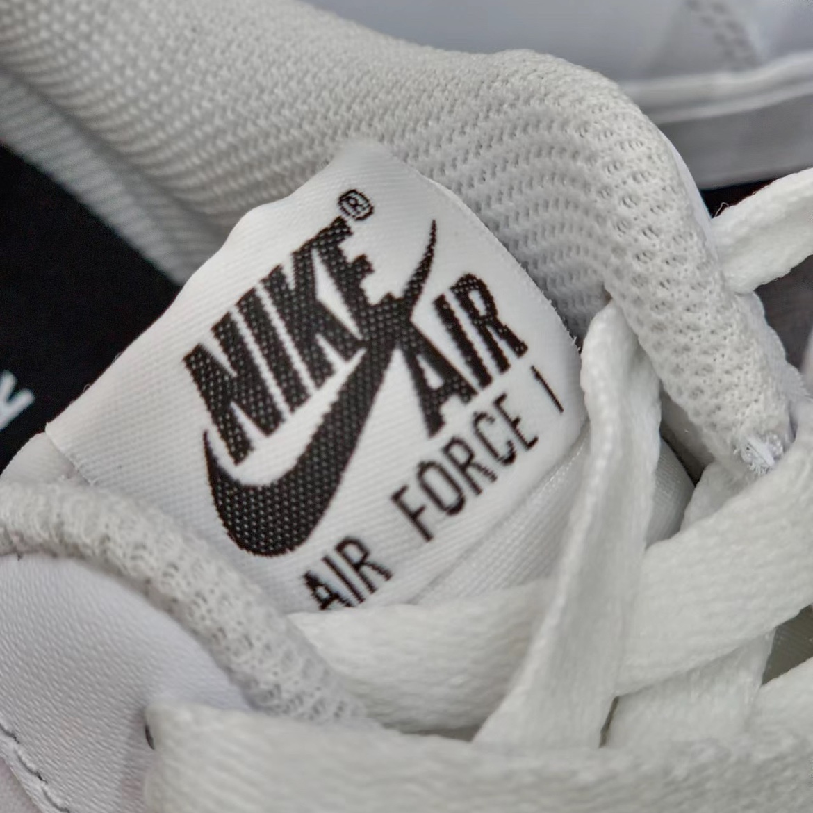 蛋壳体育 Nike耐克 2023秋新款Air Force1空军一号休闲板鞋DV0788