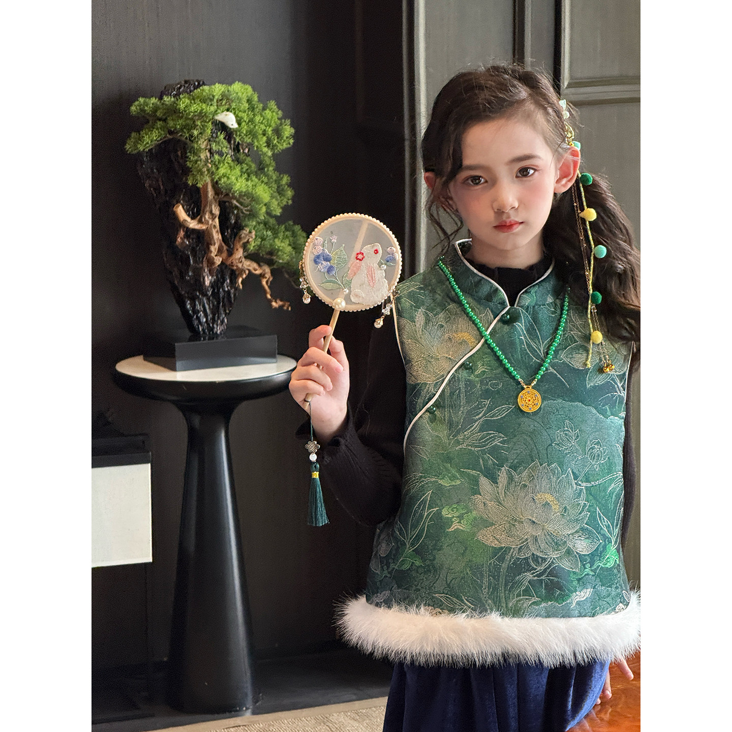 女童汉服2025冬季新款儿童唐装新中式套装女孩国风夹棉马甲阔腿裤,淘宝优惠券,粉丝福利购,淘宝优惠卷