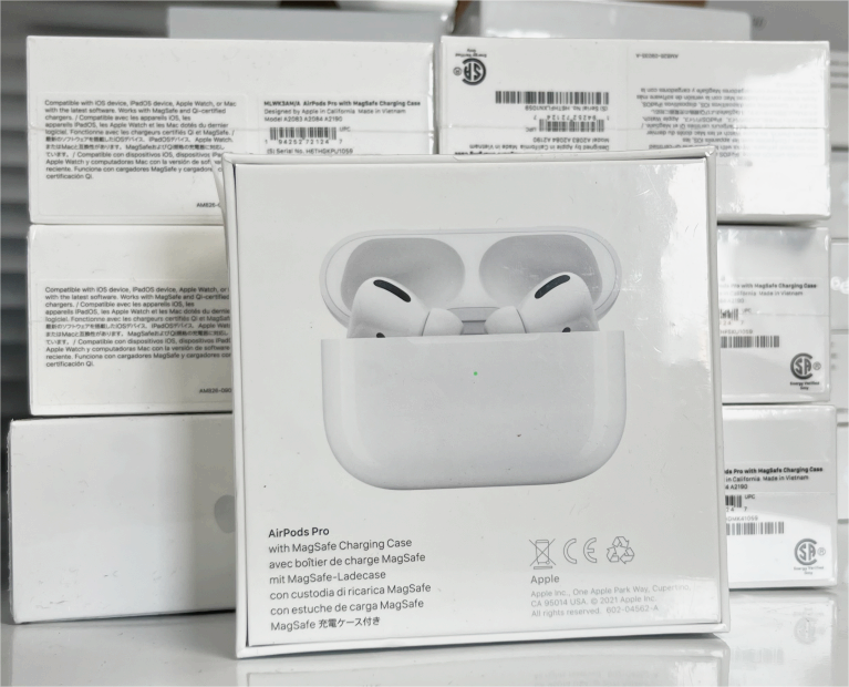 Apple AirPods Pro主动降噪蓝牙无线耳机  美行正品