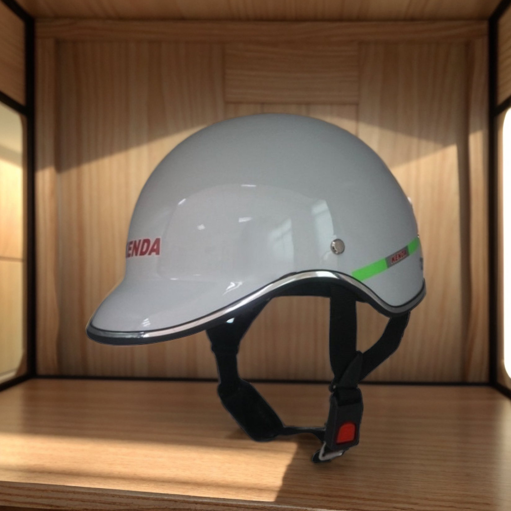 Women's 2024 new helmet lightweight summer internet celebrity